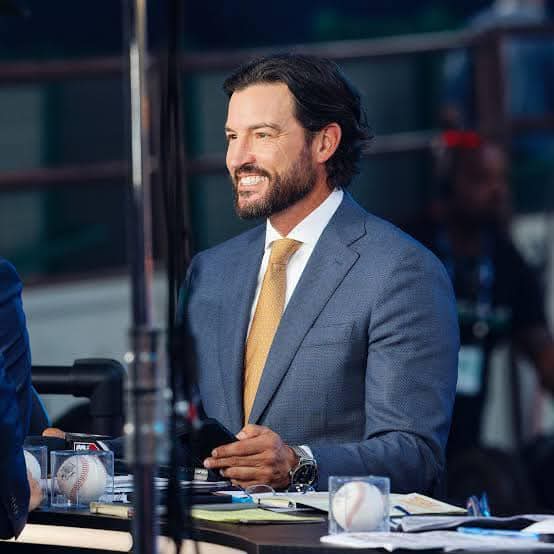 Tennessee Volunteers Baseball Coach Tony Vitello: A Winning Season on ...